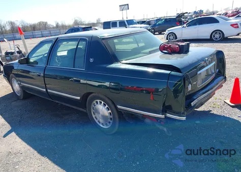 1997 Cadillac Deville Standard z USA, uszkodzony, nr VIN 1G6KD54Y9VU280045